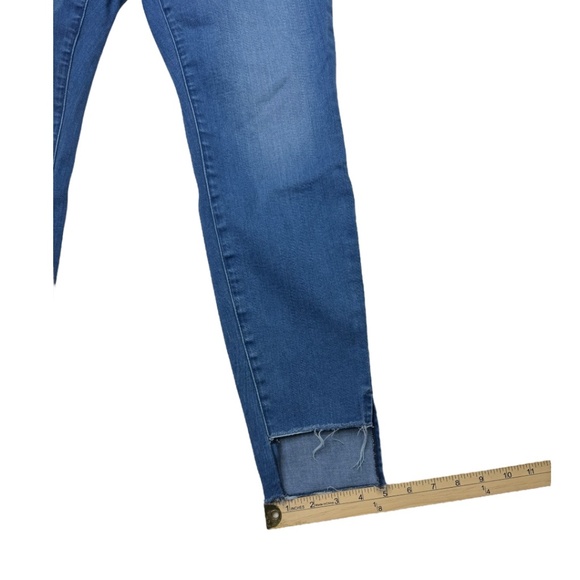 Good American Good Waist Hem Skinny Jeans - Picture 11 of 12